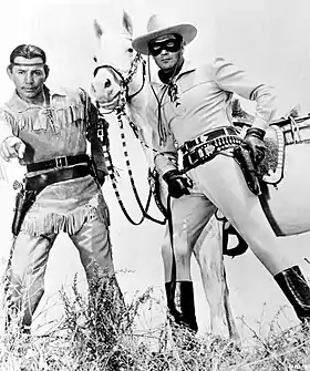 Lone Ranger et Tonto avec le cheval Silver dans The Lone Ranger (1954-1957).
