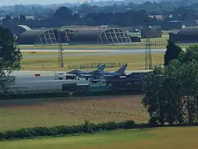 Vue de l'aéroport depuis le Tattershall Castle