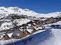 Station de Saint-François Longchamp avec le col de la Madeleine