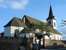 L'église Saint-Étienne à Longlier.