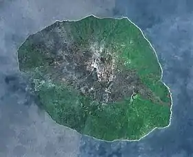 Image satellite de Lopevi.