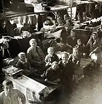Réfugiés polonais à Téhéran, 1943