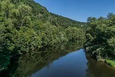 Le Lot près de Vieillevie.