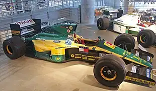 La Lotus 102D, rapidement remplacée par la 107