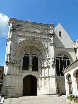 Église Saint-Pierre de Loudun