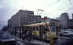 94 Wiener redémarrant de l'arrêt Louise en 1985.