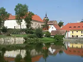 Louňovice pod Blaníkem