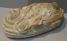 Maquette en terre-cuite montrant de manière stylisé les viscères d'un être humain.