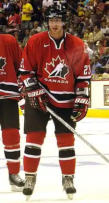 Photographie de Bourdon avec l'équipe du Canada