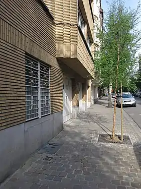 Vue de la façade vers rue Berkendael