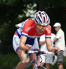 Photo de Lucinda Brand en maillot de championne des Pays-Bas