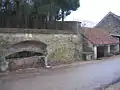 lavoir et abreuvoir alimentés par la source de Croinchin