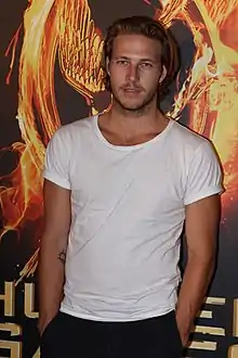 Luke Bracey.