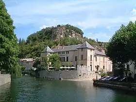 Le château de Lunas.