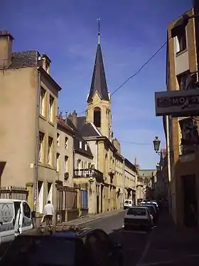 L'église luthérienne vue depuis la rue Mazelle