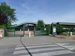 Lycée technique Edouard-Branly à Créteil.