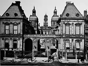 La façade Est vers 1908.