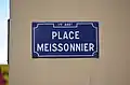 Plaque côté sud en juin 2020. Meissonnier avec deux n.