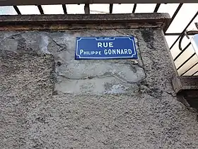 Voir la plaque.