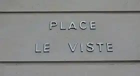 Voir la plaque.