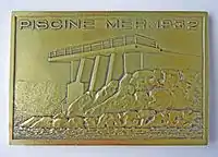 Plaquette en bronze 1968. Cercle des nageurs de Marseille (CNM). Piscine mer 1932, piscine olympique 1968. Revers. Dimensions 90 x 60 mm, poids 184 g. Graveur inconnu.