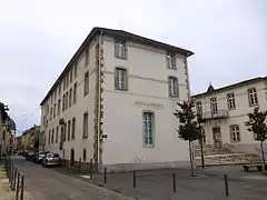 La médiathèque municipale.