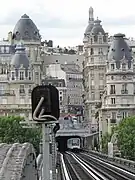 Vue depuis la stationBir-Hakeim.