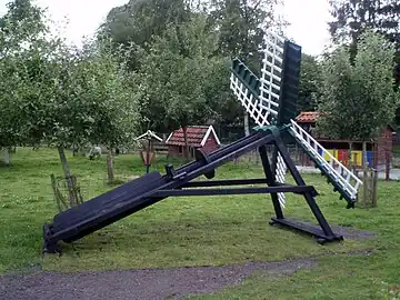 Tjasker, ou Fluttermühle, reconstitué au Münkeboe Dorfmuseum (Allemagne).