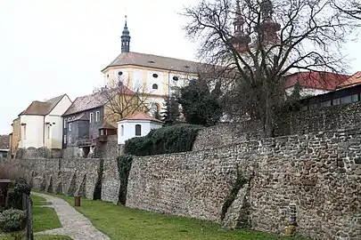 Kadaň : les murs de la ville.