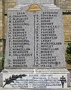 Soldats tués en  1914 et 1915- plaque de la guerre 1939-1945