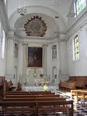 Intérieur de la chapelle de l'Épiphanie des Missions étrangères.