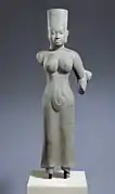 Divinité féminine. Style de Prasat Andet. Fin VIIe-VIIIe. Grès. H. 134 cm. Met