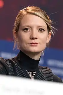 Mia Wasikowska