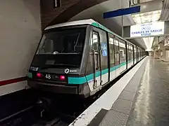 MP 89 CC modernisé à la station Kléber sur la ligne 6 en février 2023.