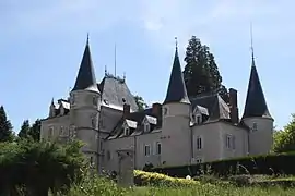 Château de Saint-Alyre (XVe – XVIe siècles).