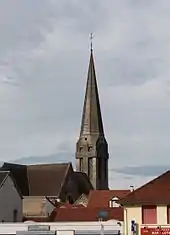 Le clocher de la basilique Notre-Dame