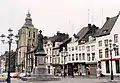 La Boschstraat avec l'église Saint-Matthias.