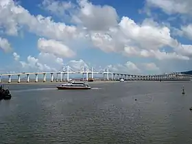 Le pont de l'Amitié en 2008.