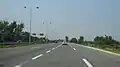 l'autoroute entre Petrovets et Skopje