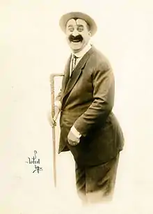 Mack Swain (1920)