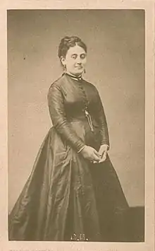 Sa mère, Jeanne, 1890.