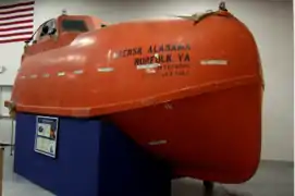 Le canot de survie du MV Maersk Alabama exposé au National Navy UDT-SEAL Museum (en).