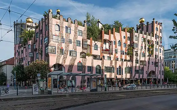 La citadelle verte de Friedensreich Hundertwasser.