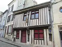 no 9 : Maison de l'Écu de France