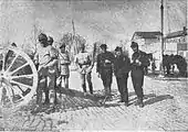 Troupes françaises à Sébastopol. Avec l'aide des canons de marine elles repoussent l'offensive bolchevique alors que l'ordre d'évacuation a été donné.