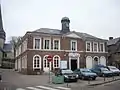 Mairie halle de Ry.