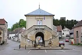 mairie-lavoir de Beaujeu (1828).