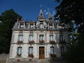 Hôtel Bléteaumairie du Grand-Lucé