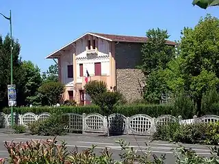 Mairie de Saint-Paul-en-Born.