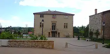 Mairie d'Arnas.